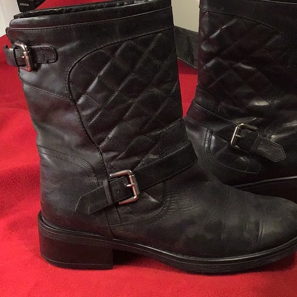 Black Nordstrom brand boots, size 8.5 - Picture 2 of 4